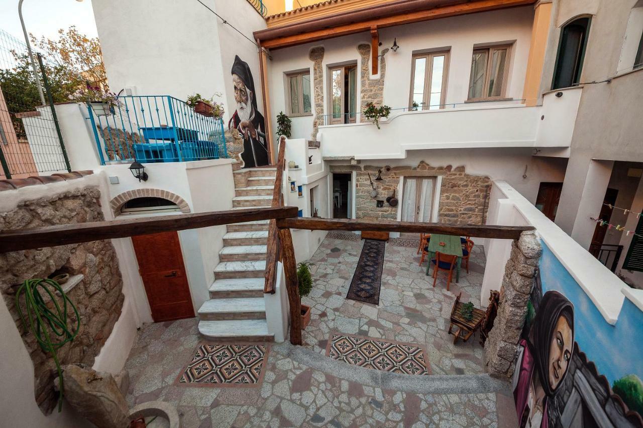B&B Pascal House Nuoro_Iun E5016 외부 사진