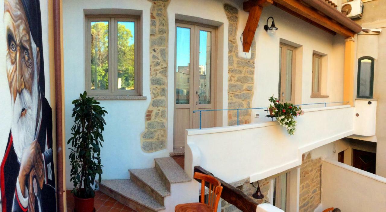 B&B Pascal House Nuoro_Iun E5016 외부 사진